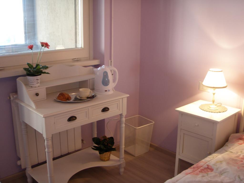 B&B Eurgardenie ローマ エクステリア 写真